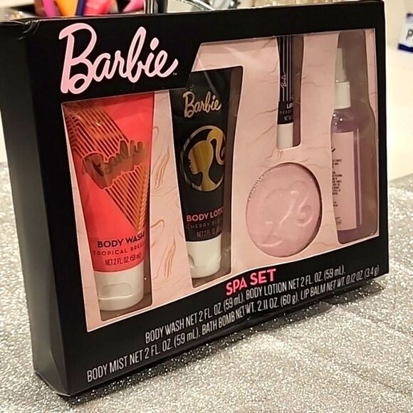 Taste Beauty Barbie Spa Set - Picture 3 of 5